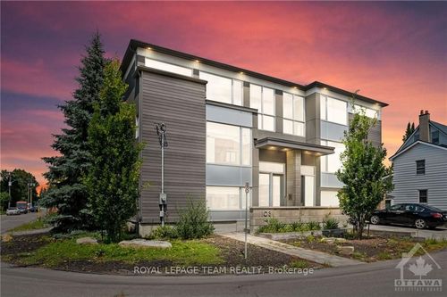 103 Tay St, Ottawa, ON, K2A2H1 | Card Image