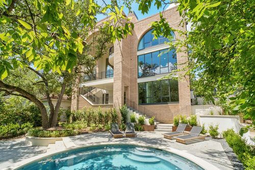 4500 River Wood Ct, Austin, TX, 78731-4518 | Card Image