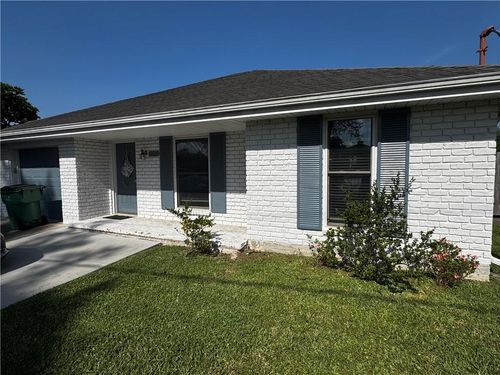 1909 Apple St, Metairie, LA, 70001-2365 | Card Image