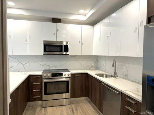 apt-2c-2478 E 11th St, Brooklyn, NY, 11235-3443 | Card Image