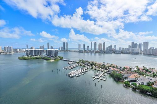 2609-7000 Island Blvd, Aventura, FL, 33160-2475 | Card Image