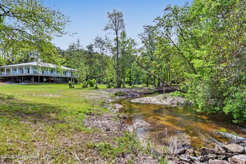161 Air Ranch Rd, Lucedale, MS, 39452-5616 | Card Image