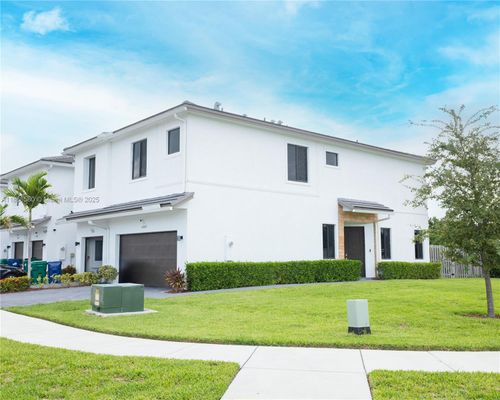 10807 Sw 232nd Ter, Homestead, FL, 33032-6304 | Card Image