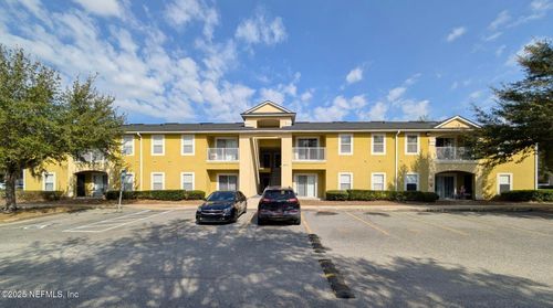 15-11-3671 Kirkpatrick Cir, JACKSONVILLE, FL, 32210-0227 | Card Image