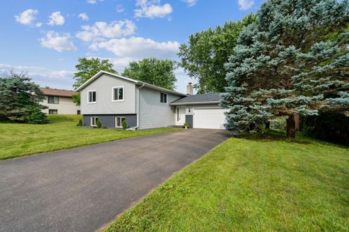 1135 Glendon St N, Maplewood, MN, 55119-3606 | Card Image