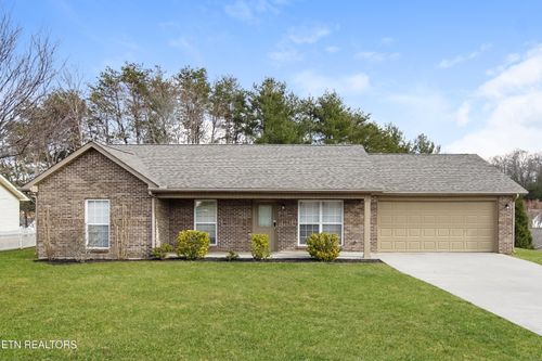 2908 Dragonfly Way, Maryville, TN, 37803-3068 | Card Image