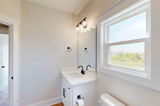 130 Sea Oaks Ct, Townhouse with 4 bedrooms, 4 bathrooms and null parking in N Topsail Beach NC | Image 51