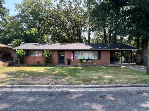 111 Sunset St, Hot Springs, AR, 71913-3000 | Card Image