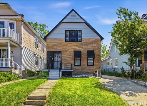 2311 Niagara St, Buffalo, NY, 14207-1433 | Card Image