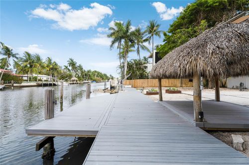 --7601 Ne 9th Ave, Miami, FL, 33138-5270 | Card Image