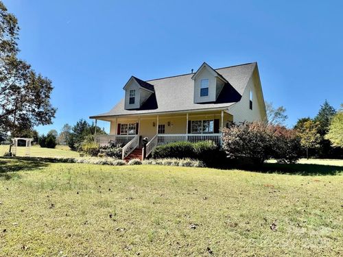 1054 Sandy Springs Rd, Rutherfordton, NC, 28139-7014 | Card Image