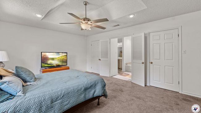 201 Larkspur Ln, House other with 3 bedrooms, 2 bathrooms and null parking in Wake Village TX | Image 21
