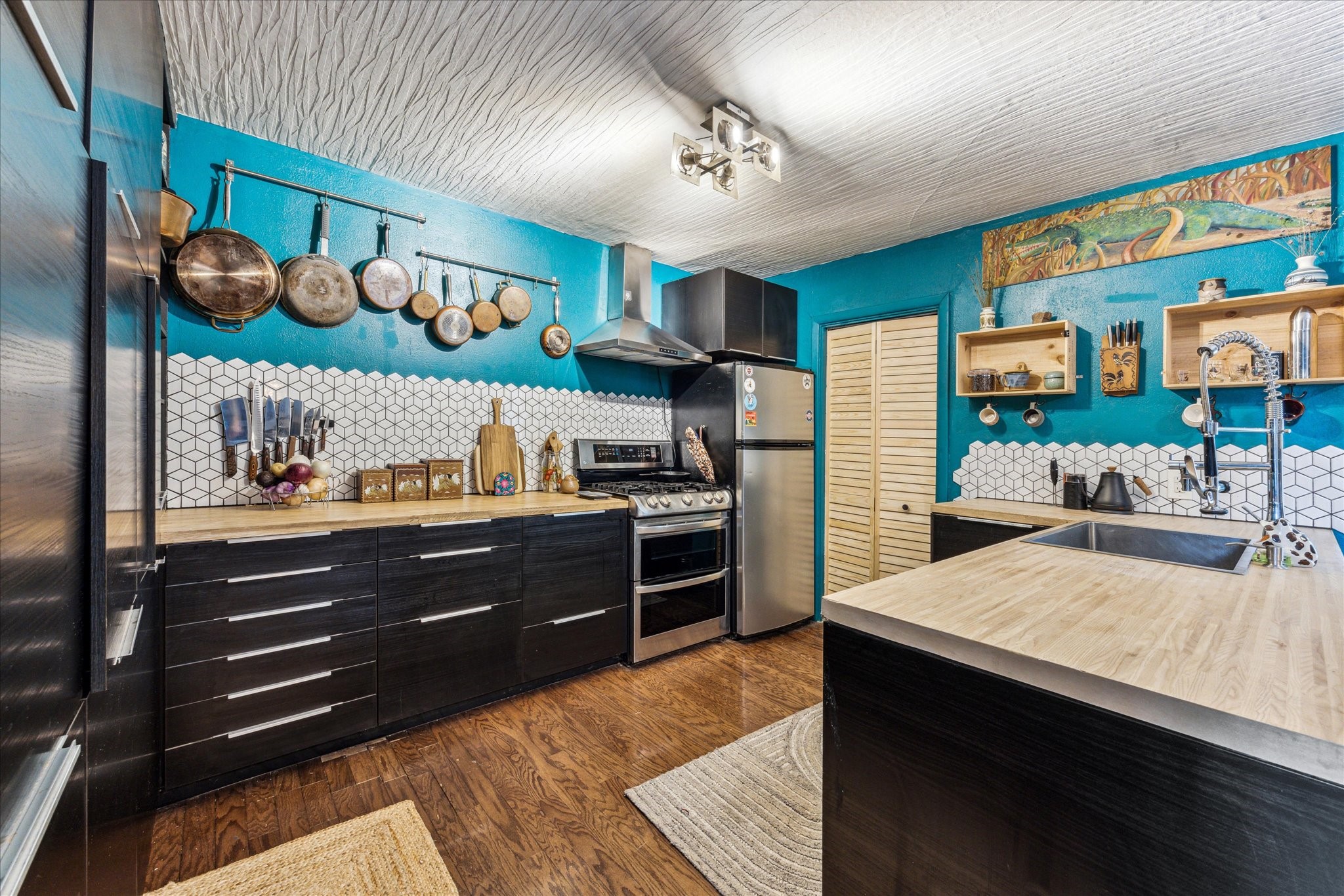 Overbrook Dr, Austin, TX 78723