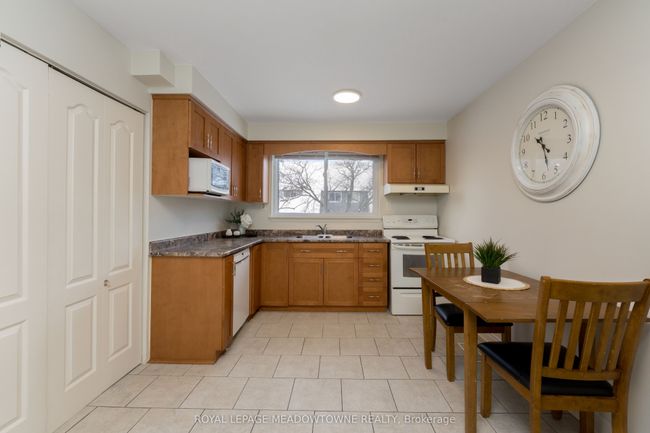 46 - 46 Tara Park Cres, Condo with 3 bedrooms, 2 bathrooms and 1 parking in Brampton ON | Image 17