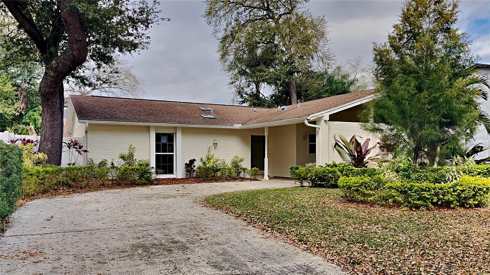 3119 W Burke Street, Sold in TAMPA Zoocasa