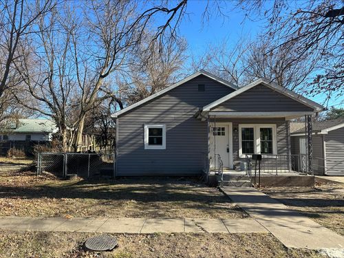 722 Wilson Ave, Aurora, MO, 65605-1176 | Card Image