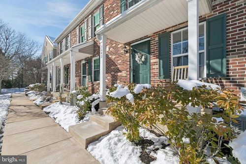 3642 Nancy Ward Cir, DOYLESTOWN, PA, 18902-9040 | Card Image