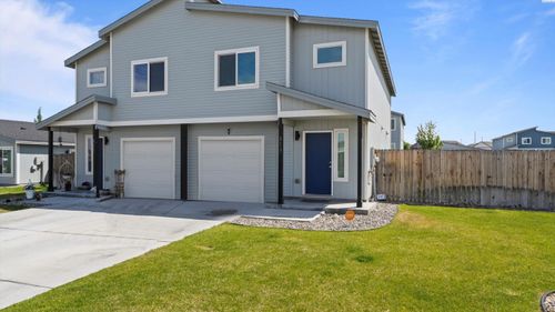 413 Whitefish Ln, Pasco, WA, 99301-8916 | Card Image