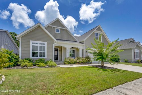 5709 Brown Pelican Ln, Wilmington, NC, 28409-1404 | Card Image