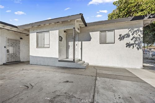 107 E Johnson St, Compton, CA, 90220 | Card Image