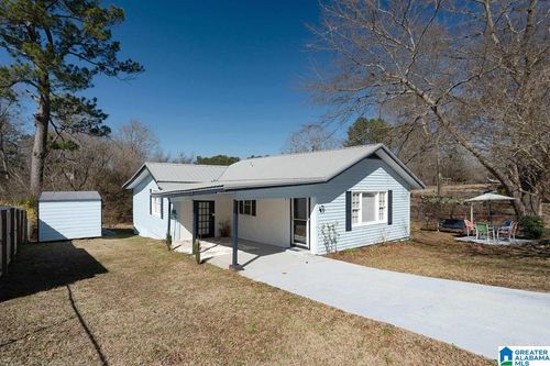 431 Lakeshore Cir, ADAMSVILLE, AL, 35005-2619 | Card Image