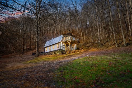 5575 Big East Fork Rd, Franklin, TN, 37064-9423 | Card Image