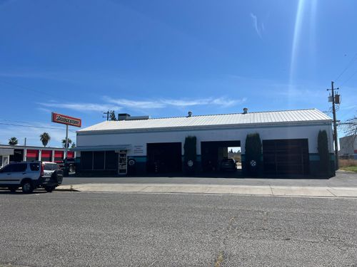 1040 High St, Atwater, CA, 95301-4608 | Card Image