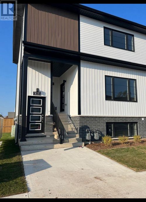 815-4263 4th Ave, Niagara Falls, ON, L2E0C2 | Card Image