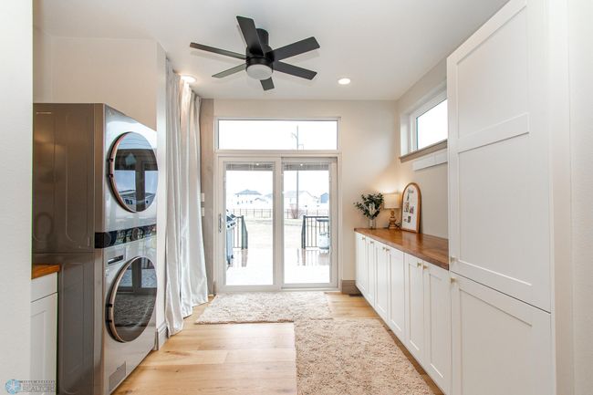 Laundry Room | Image 27