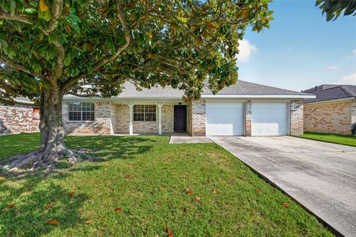 5222 Creekview Dr, La Porte, TX, 77571-2804 | Card Image