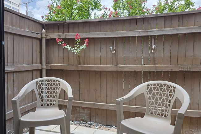 APT-22F - 5757 E University Blvd, Condo with 2 bedrooms, 2 bathrooms and null parking in Dallas TX | Image 9