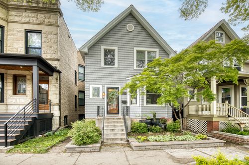 1502 W Edgewater Ave, Chicago, IL, 60660-4211 | Card Image
