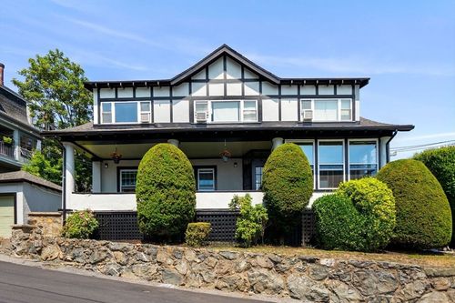 106 Rockland St, Swampscott, MA, 01907-2261 | Card Image