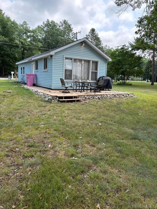 7201 Loud Dr, Oscoda, MI, 48750-9668 | Card Image