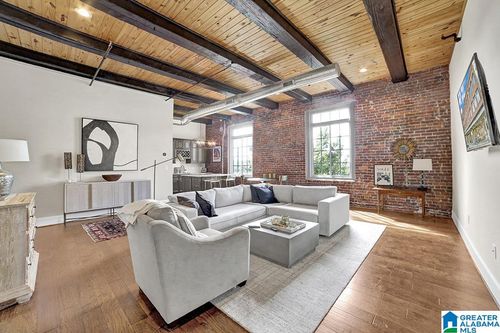 apt-202-2301 1st Ave N, BIRMINGHAM, AL, 35203-4321 | Card Image