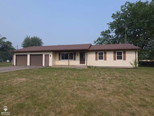 142 Stanley Dr, Corunna, MI, 48817-1153 | Card Image
