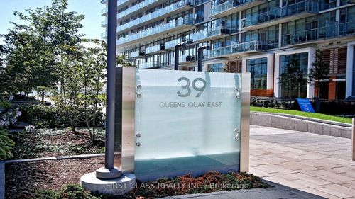 402-39 Queens Quay E, Toronto, ON, M5E0A5 | Card Image