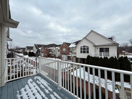 29067 Cullen Dr, Romulus, MI, 48174-3194 | Card Image