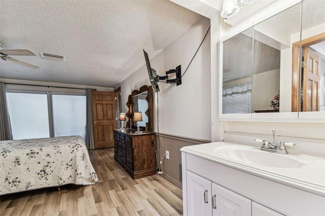 12101 Meadowbrook Ln, House other with 3 bedrooms, 2 bathrooms and null parking in Bayonet Point FL | Image 17