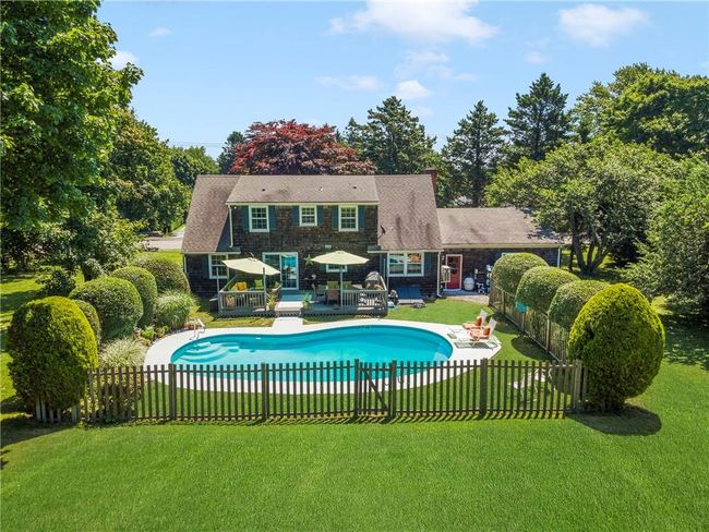 569 Turner Rd, Home with 4 bedrooms, 3 bathrooms and 6 parking in Middletown RI | Image 44