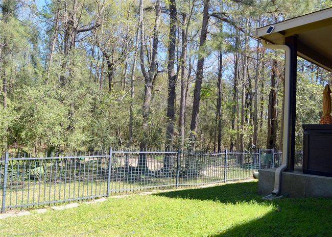 409 Holly Forest Dr, House other with 5 bedrooms, 4 bathrooms and 3 parking in Conroe TX | Image 18