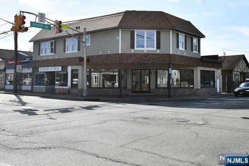 398 Franklin Ave, Wyckoff, NJ, 07481-1962 | Card Image