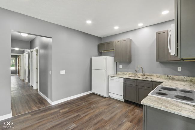 3098 Central, House other with 4 bedrooms, 2 bathrooms and null parking in Arlington IN | Image 11