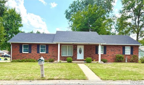 460 Fairfax St, Columbia, IL, 62236-1518 | Card Image