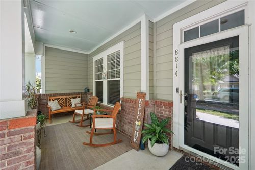 8814 Beaver Creek Dr, Charlotte, NC, 28269-2837 | Card Image