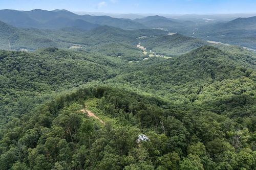 1 Lories Mtn Dr, Hayesville, NC, 28904 | Card Image