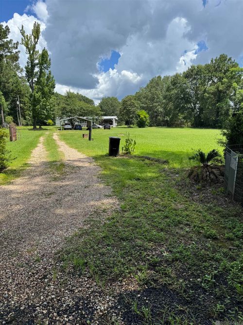 8108 Battle Rd, Ethel, LA, 70730-4001 | Card Image