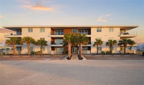 203-630 W Center Sq, Port Aransas, TX, 78373 | Card Image