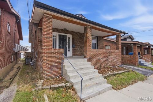 3322 N Hanley Rd, Saint Louis, MO, 63121-4237 | Card Image