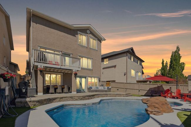 316 Everbrook Way Sw, House other with 4 bedrooms, 4 bathrooms and 4 parking in Calgary AB | Image 49